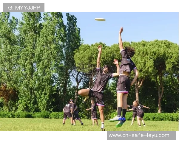 掌握实况足球停球技巧提升你的游戏水平与比赛表现